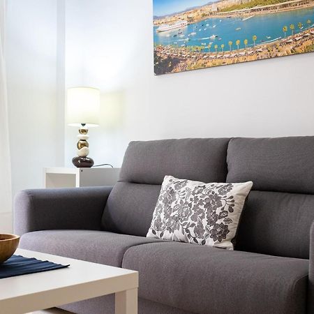 Holidays2Malaga Capuchinos French Balconies, Private Parking, Wifi & Air Con Buitenkant foto
