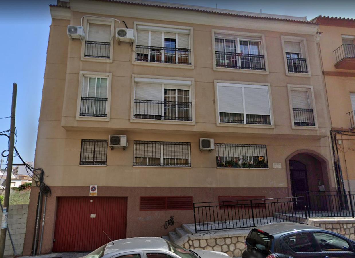 Holidays2Malaga Capuchinos French Balconies, Private Parking, Wifi & Air Con Buitenkant foto